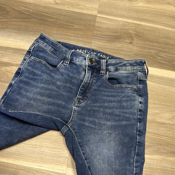 American Eagle high rise jegging size 6 - Picture 7 of 10